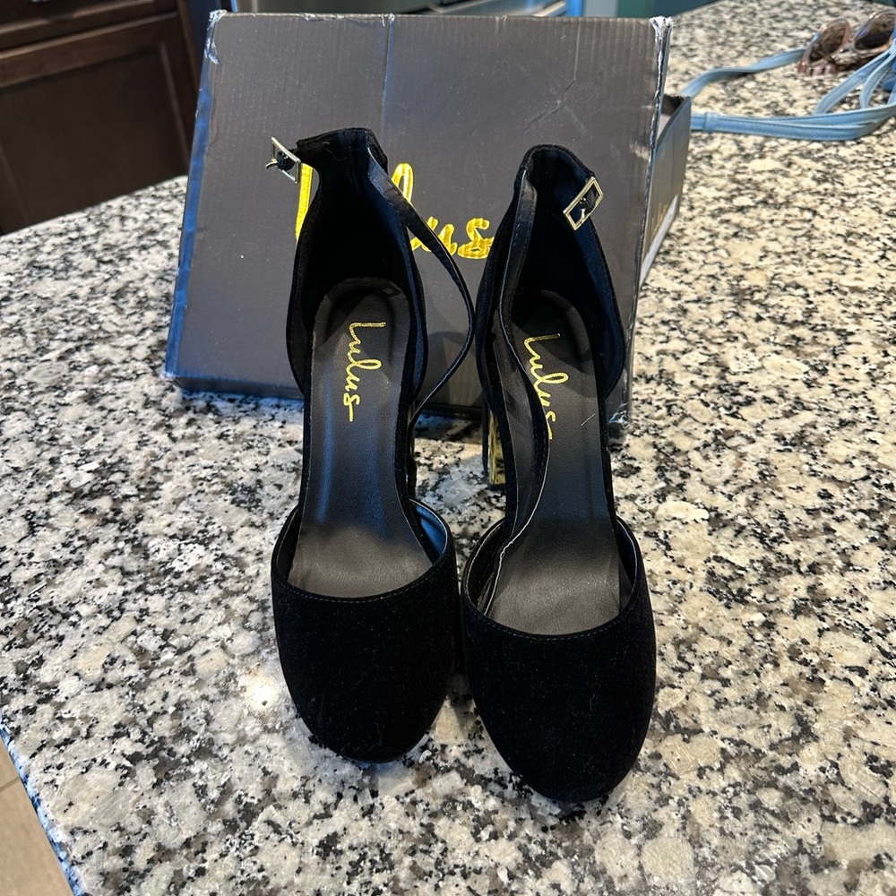 Lulus size 8 heel